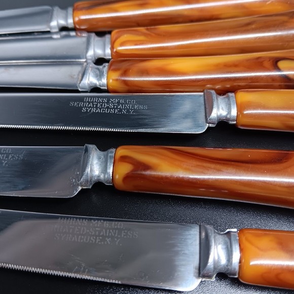 Burns Mfg Co Syracuse NY Bakelite Handle Serrated Steak Knives Cutlery Set 6 MCM - Picture 5 of 5